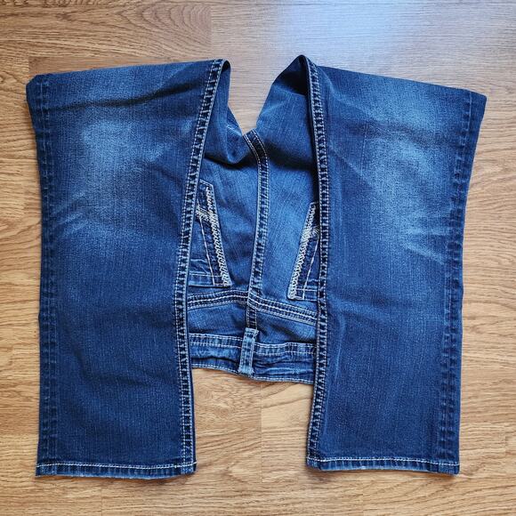 Silver Suki Mid Capri Jeans Womens W31 L22.5 Fluid Denim Medium Wash Stretch - Picture 4 of 13